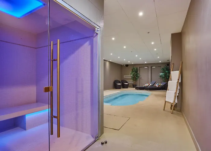 Appart Hotel Odalys City Paris XVII